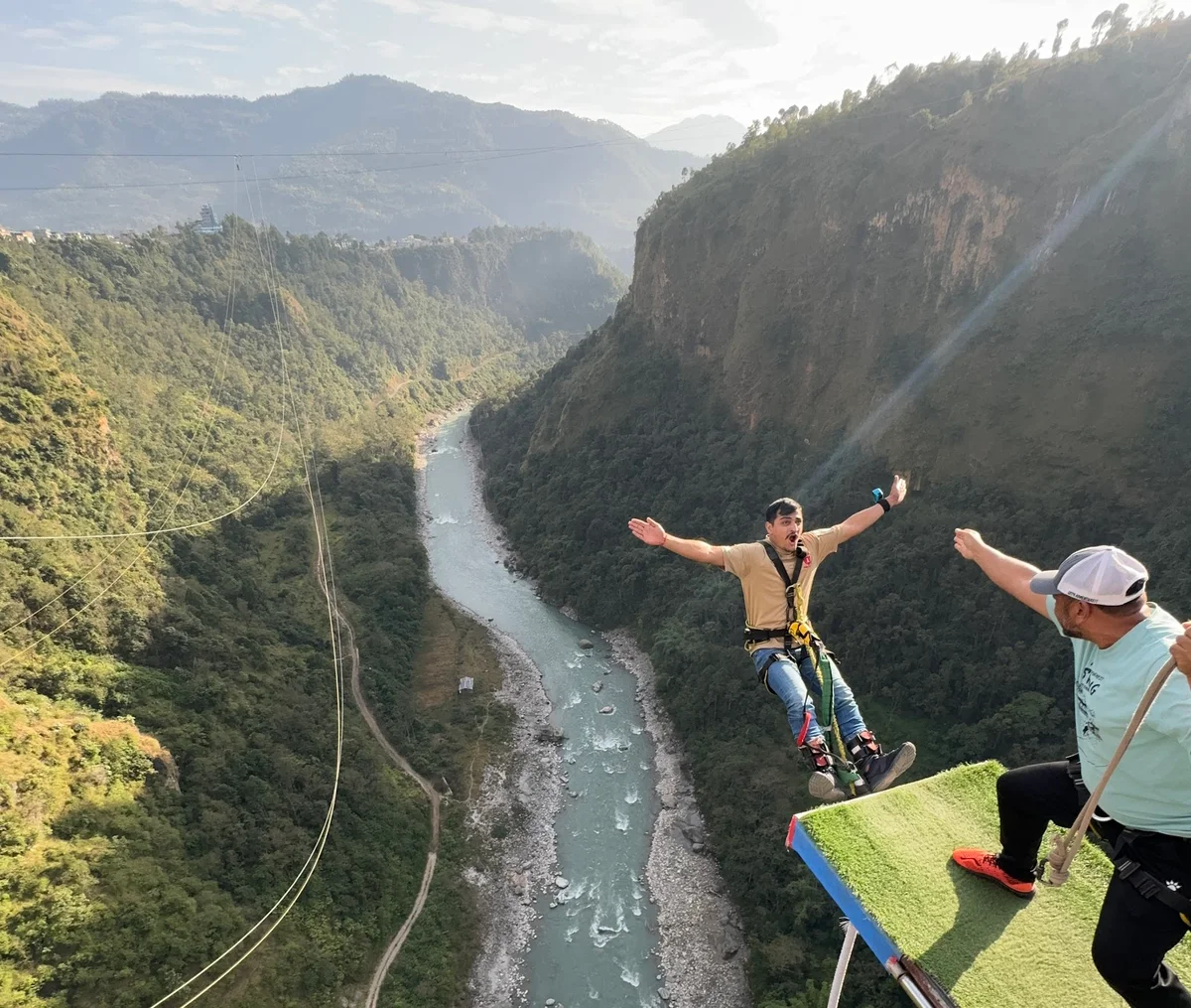 the cliff bunjee booking